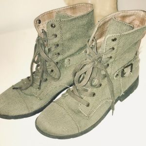 Army Green Women’s Combat boots